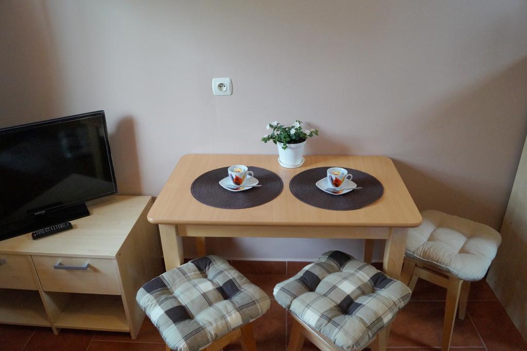 Osrodek Wypoczynkowy Forest Hotel Lublin Luaran gambar