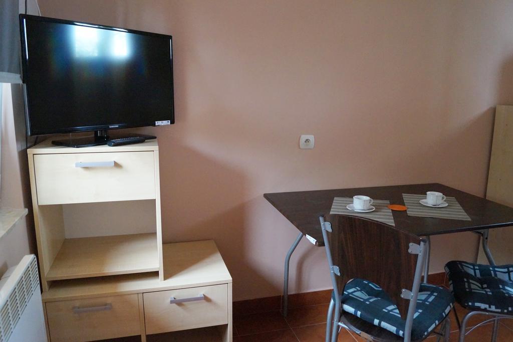 Osrodek Wypoczynkowy Forest Hotel Lublin Luaran gambar