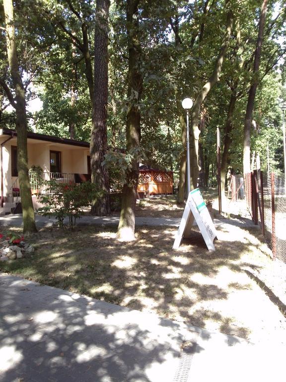 Osrodek Wypoczynkowy Forest Hotel Lublin Luaran gambar