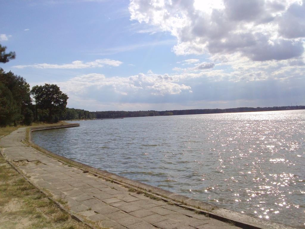 Osrodek Wypoczynkowy Forest Hotel Lublin Luaran gambar