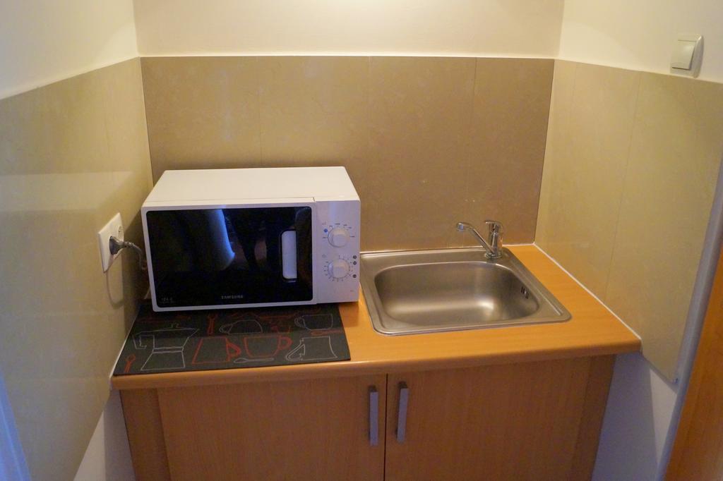 Osrodek Wypoczynkowy Forest Hotel Lublin Luaran gambar